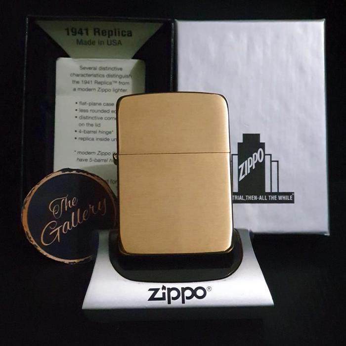 GIFTEMPIRE 1941B ORIGINAL ZIPPO REPLICA 1941 BRUSHED BRASS