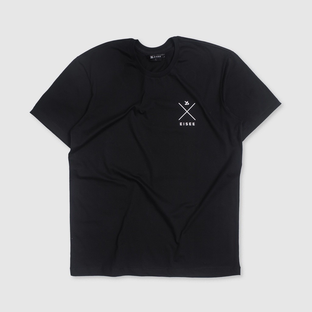 Eisee T-shirt Hitam: Simple Eisee