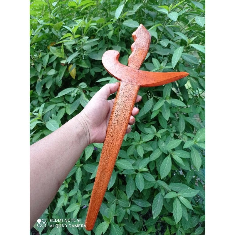KERIS KOMPLIT SARUNG KAYU - KERIS TRADISIONAL - KERIS KAYU - KERIS PERAGA - KERIS KAYU MAINAN - KERI