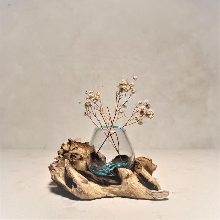 Mini Vas/ Pot Kaca Tiup di Kayu Driftwood – Kerajinan Bali