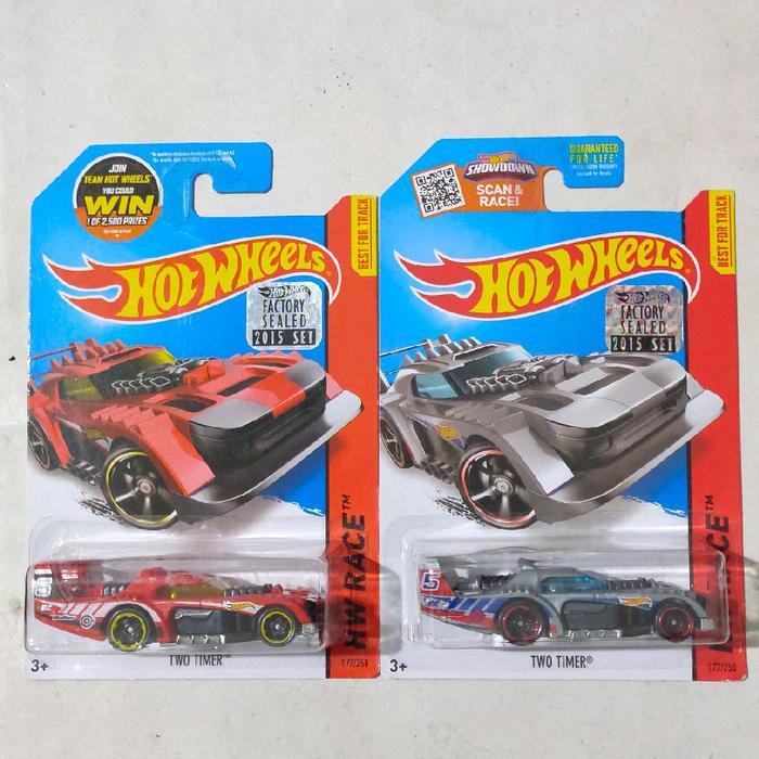 Mainan Hot Wheels Two Timer Factory Sealed 2015 1 set 2 pcs HW Race Best for Track base besi rare