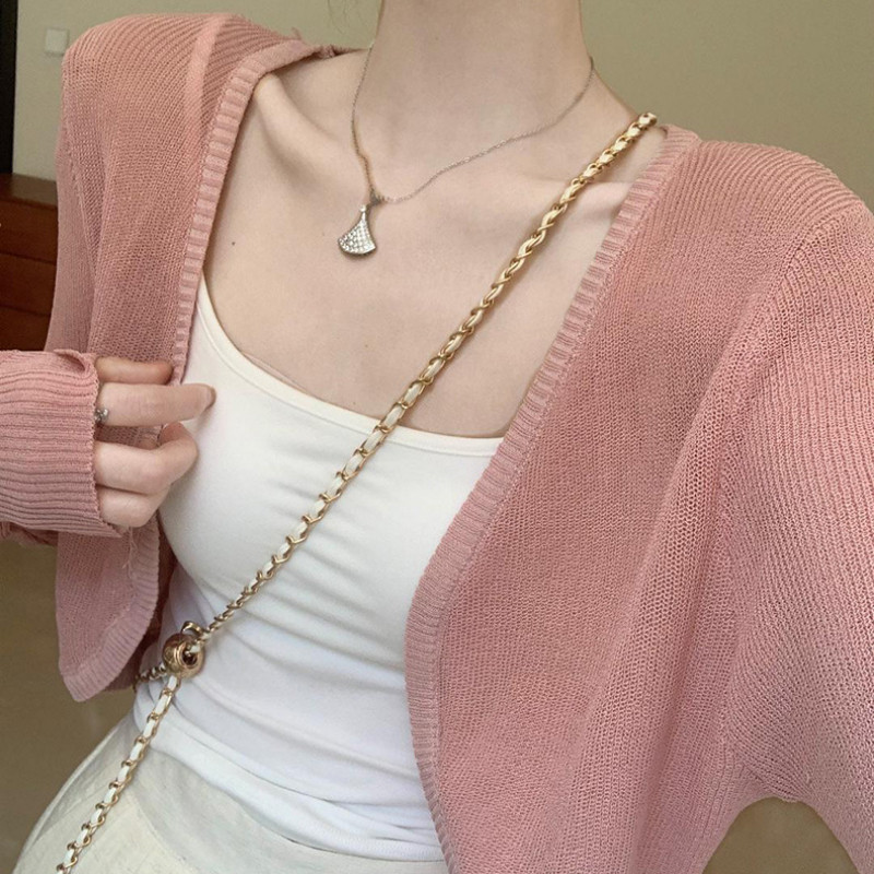 Mode Vogue Cardigan, selendang, dan atasan rajut pendek pelindung matahari model baru.