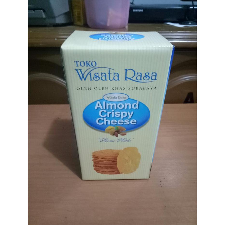ALMOND CRISPY CHEESE ORIGINAL WISATA RASA SURABAYA - kue + dus