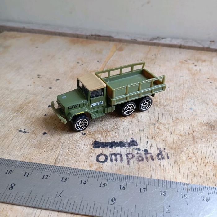 Mainan Loose kendaraan truck militer army