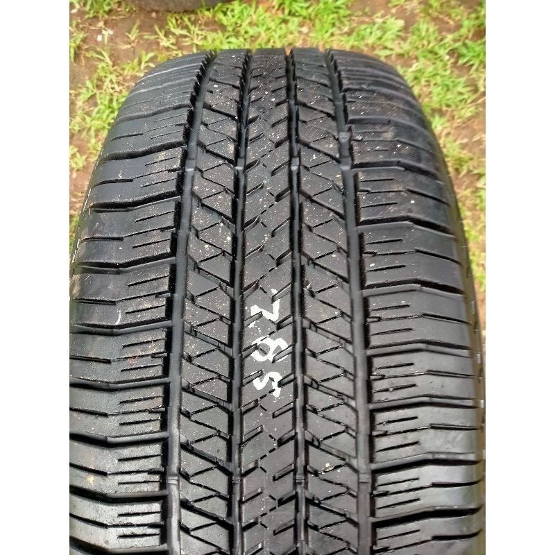 Ban mobil R18 ban mobil ukuran 265/60/18 second copotan merk bridgestone