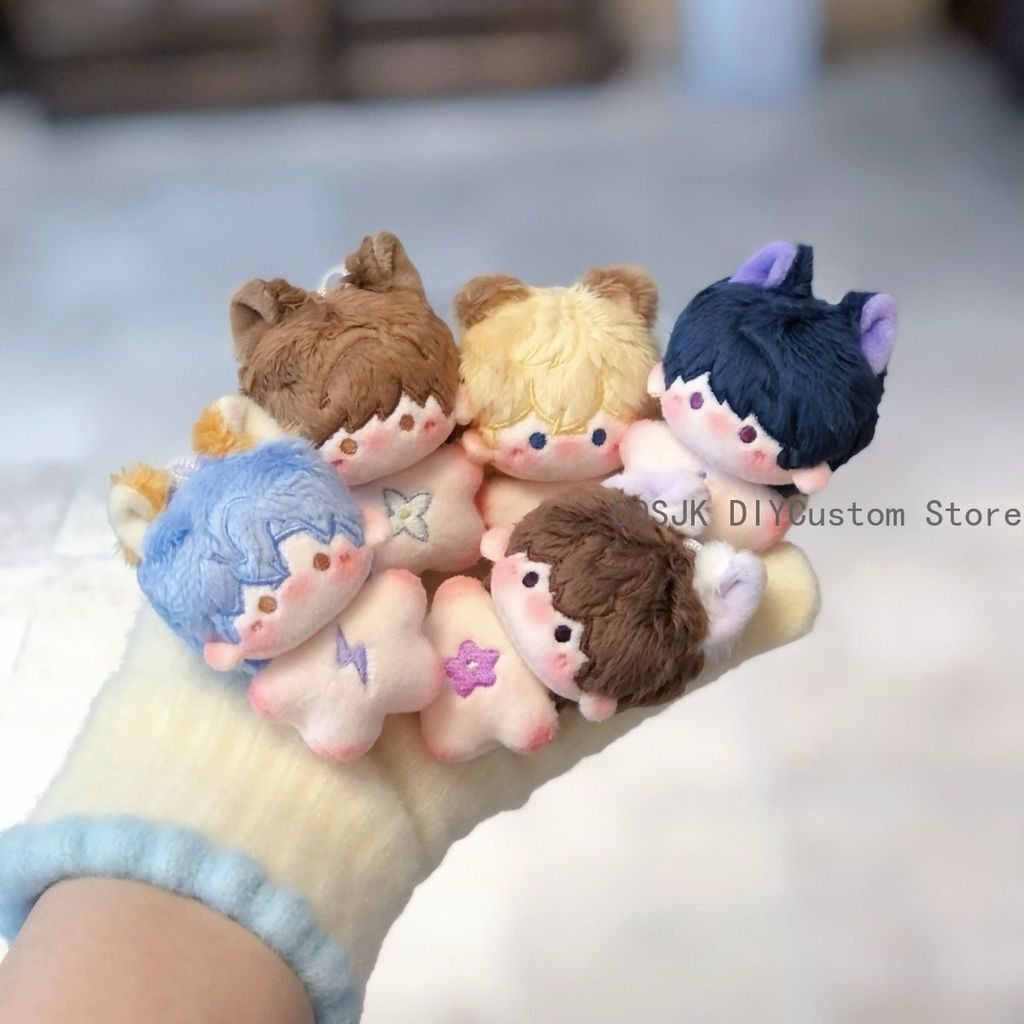 Mr Love Queen’s Choice Victor Lucien Gavin Kilo Shaw 5CM Mini Body Plushie Figure Backpack Pent Keyc