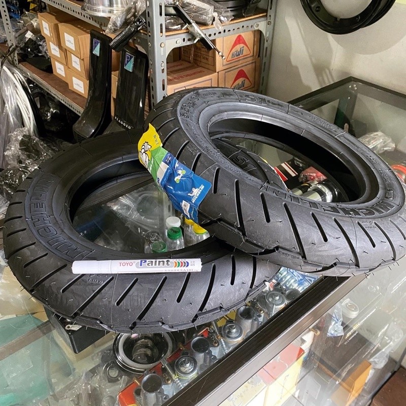 ban tubeless michelin S1 3.50-10 vespa