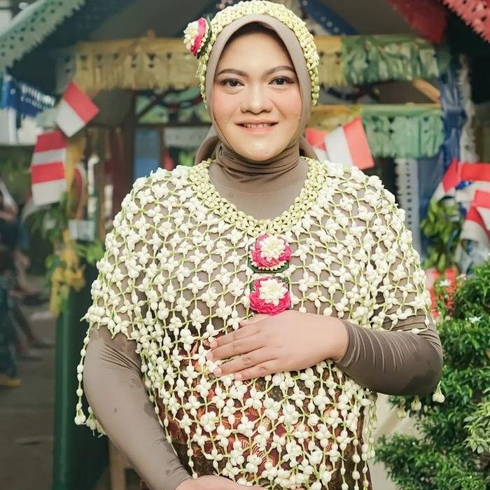 Promo Melati ronce siraman 7 bulan satu set bunga fresh Terlaris