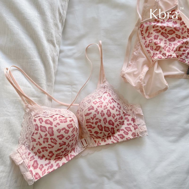 LadyAllure COD Bra Seksi: Kait Depan & Lace, Tanpa Kawat & Seamless Untuk Payudara Kecil Tahan Turun