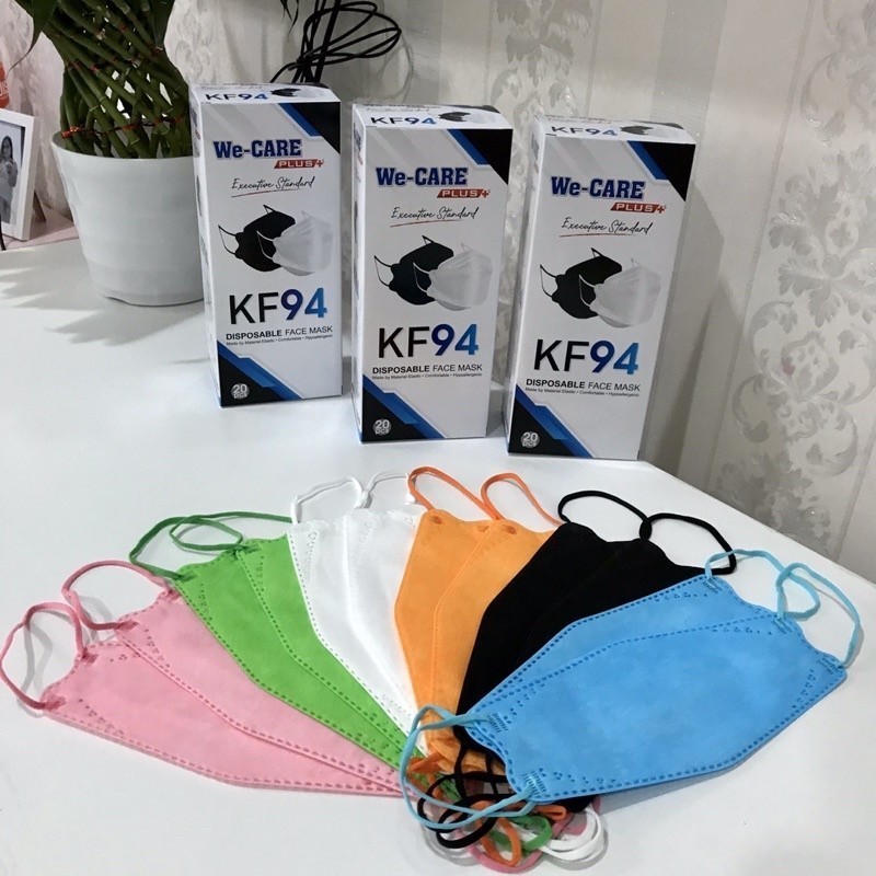 Bonus We Care Earloop WARNA RANDOM KF94 Masker Korea Isi 1 Pcs