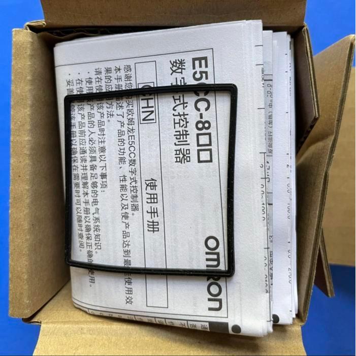 OMRON TEMPERATURE CONTROLLER E5CC-RX2ASM-800 / E5CC RX2ASM 800 ORIGINAL