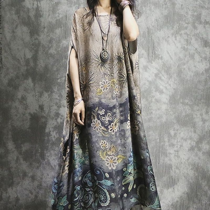 Gamis / Dress Casual Jumbo Batik Motif Tradisional Kekinian Lengan Pendek
