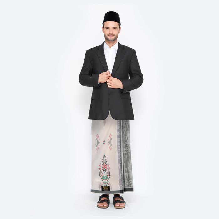 BISA COD TRENDY TERLARIS TERLARIS Sarung BHS Masterpiece Gold Motif M81 SGE Putih Merah READY STOCK