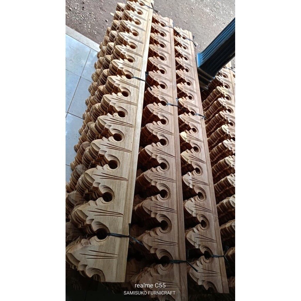 lisplang kayu jati //lisplang ukir jati 3243