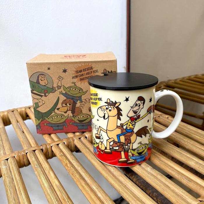 Mug Cangkir Keramik dengan Tutup - TS