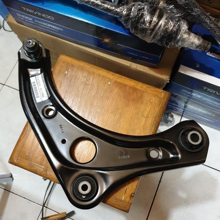 Lower arm March / Datsun Go Original PASSS