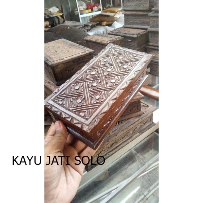 kotak pusaka ukir alusan Kotak Peti pusaka ukur 20*10 Antikan Terlengkap KJM8543