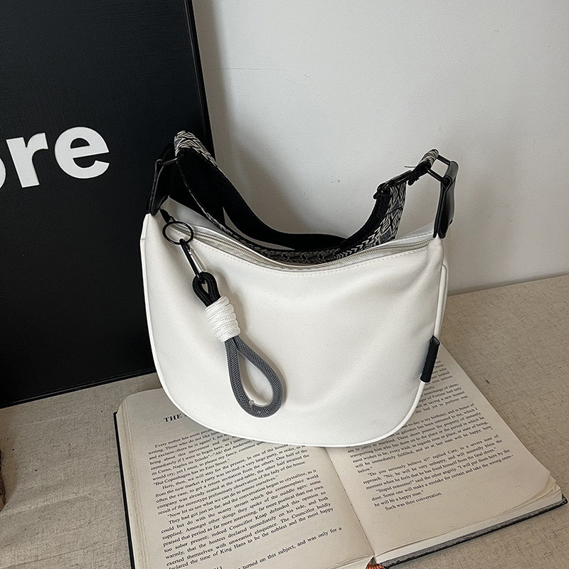 Tas Selempang Kain Nylon Kasual Baru Versi Korea Trendy Tas Dumpling Tas Kanvas