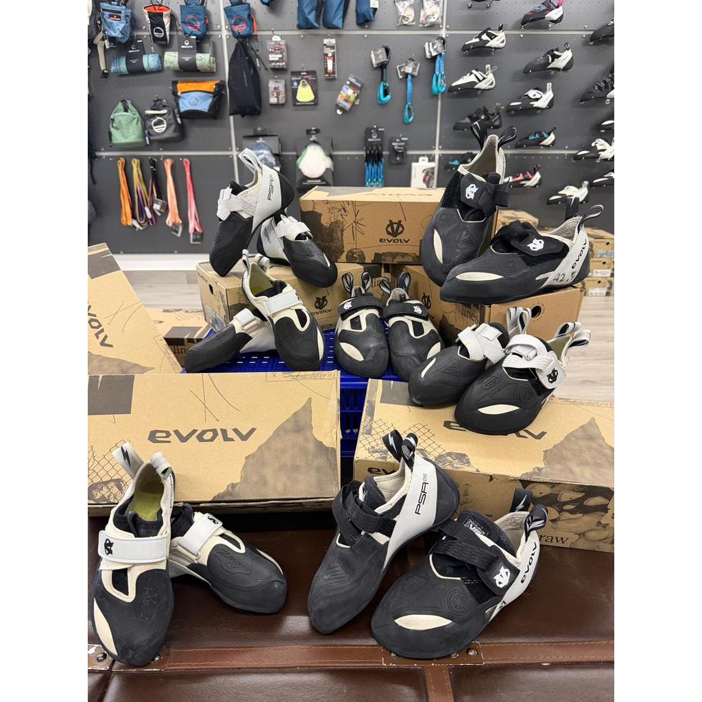 Clearance Sale Evolv  Climbing Shoes Ex Demo