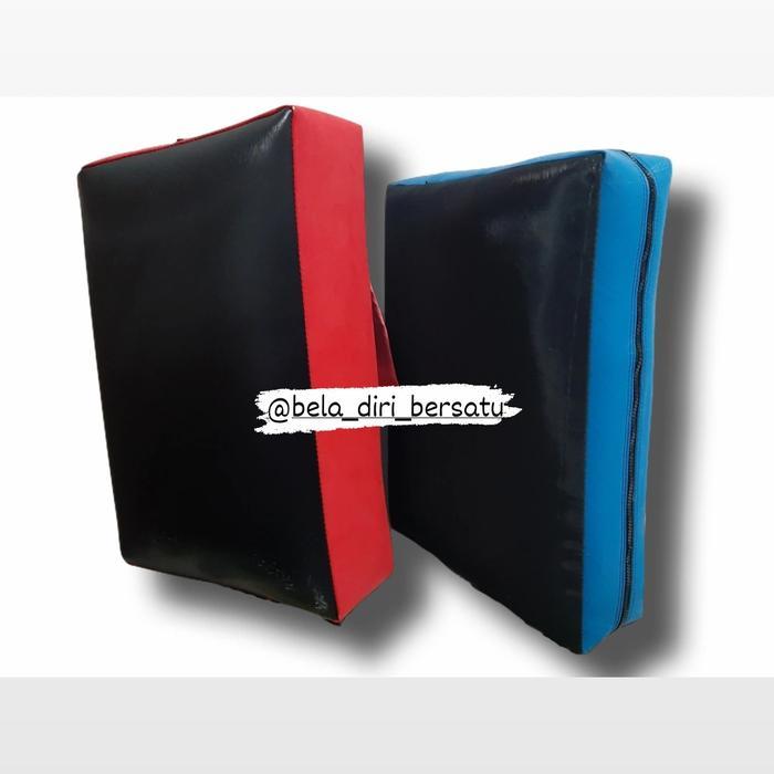 Pecing Silat Petarung Remaja