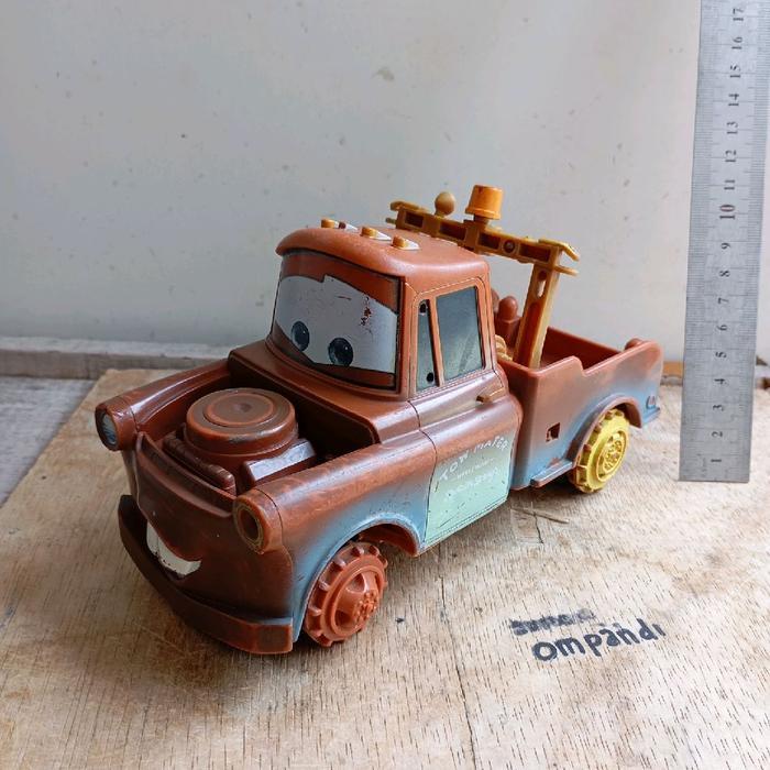 mainan mobil cars tow mater dickie toys 2ND