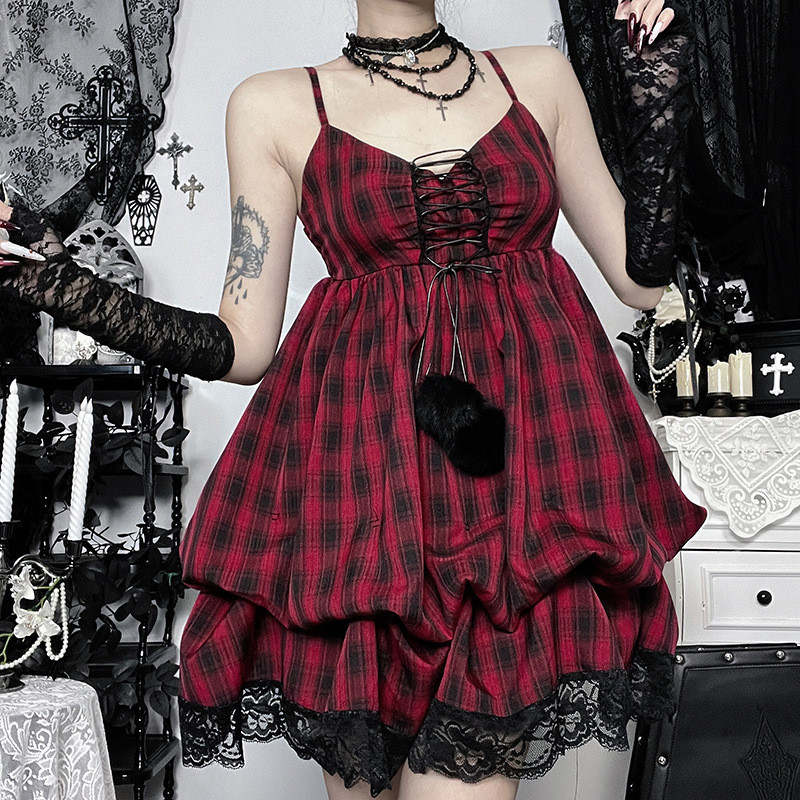 Dark-style multi-layered plaid suspender skirt, 2026 new gothic subculture versatile short skirt