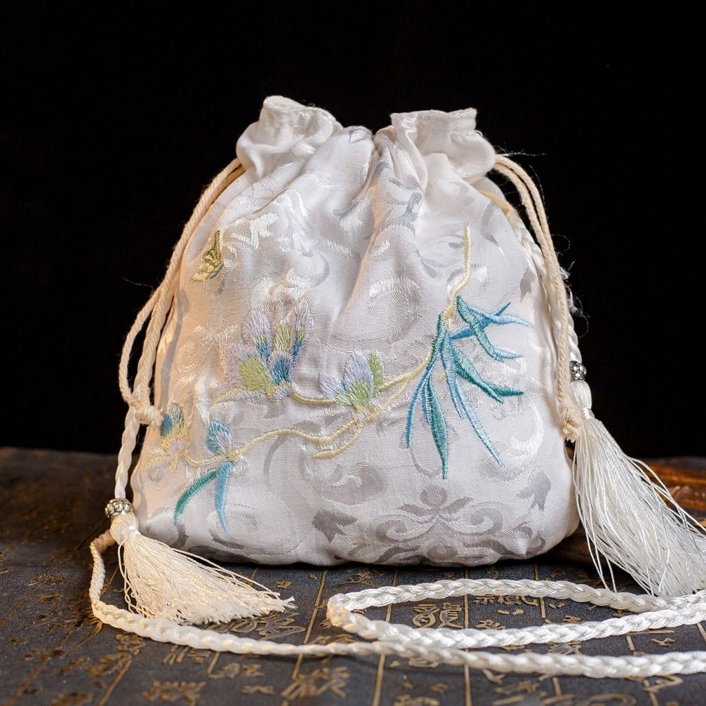 Tas Hanfu disulam utusan tas rumbai bahu Cina bundel dompet mulut