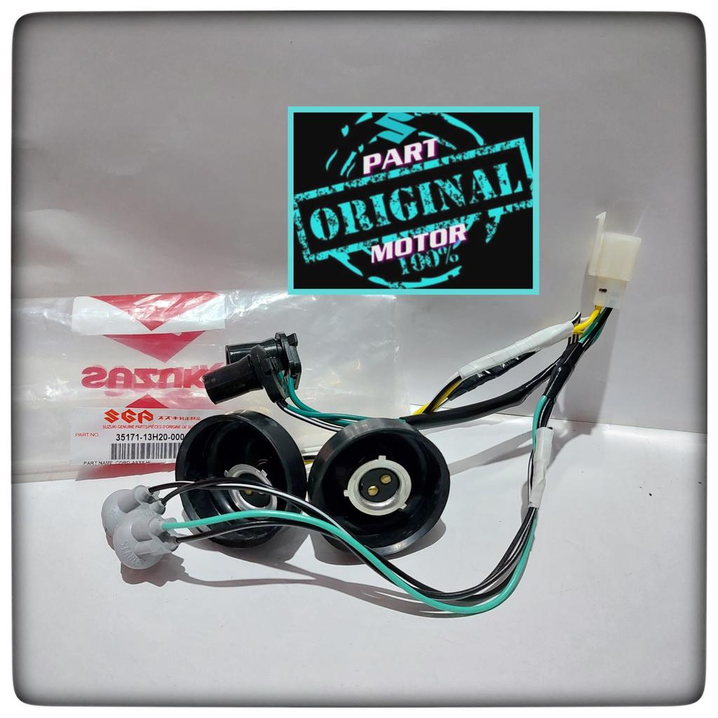 SOKET FITING KABEL LAMPU DEPAN SKYWAVE 125 ORI SGP