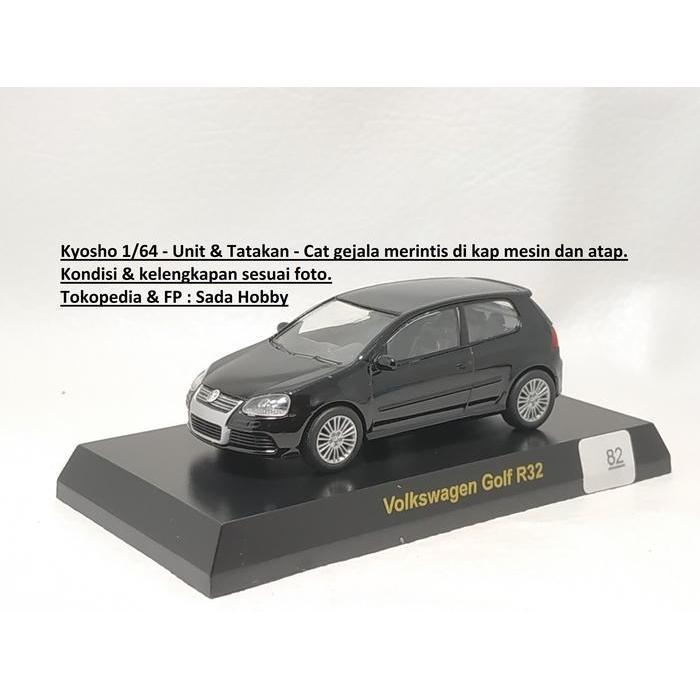 Skala 1/64 Volkswagen Golf R32 Hitam Kyosho