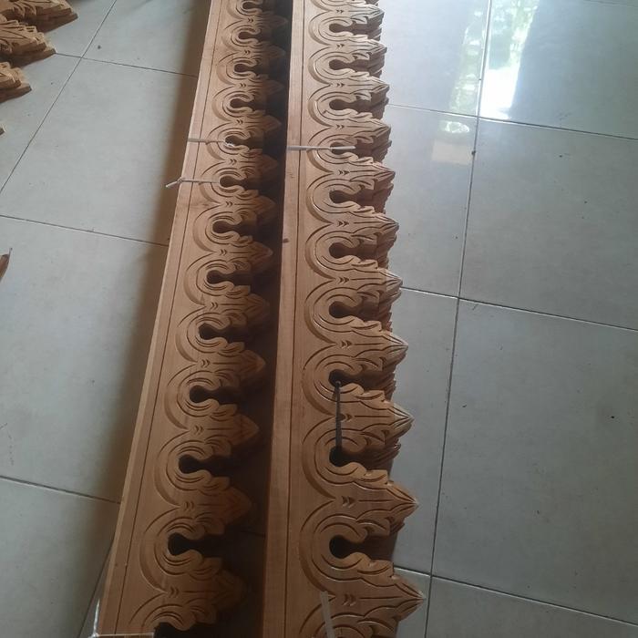 lisplang ukiran kayu jati