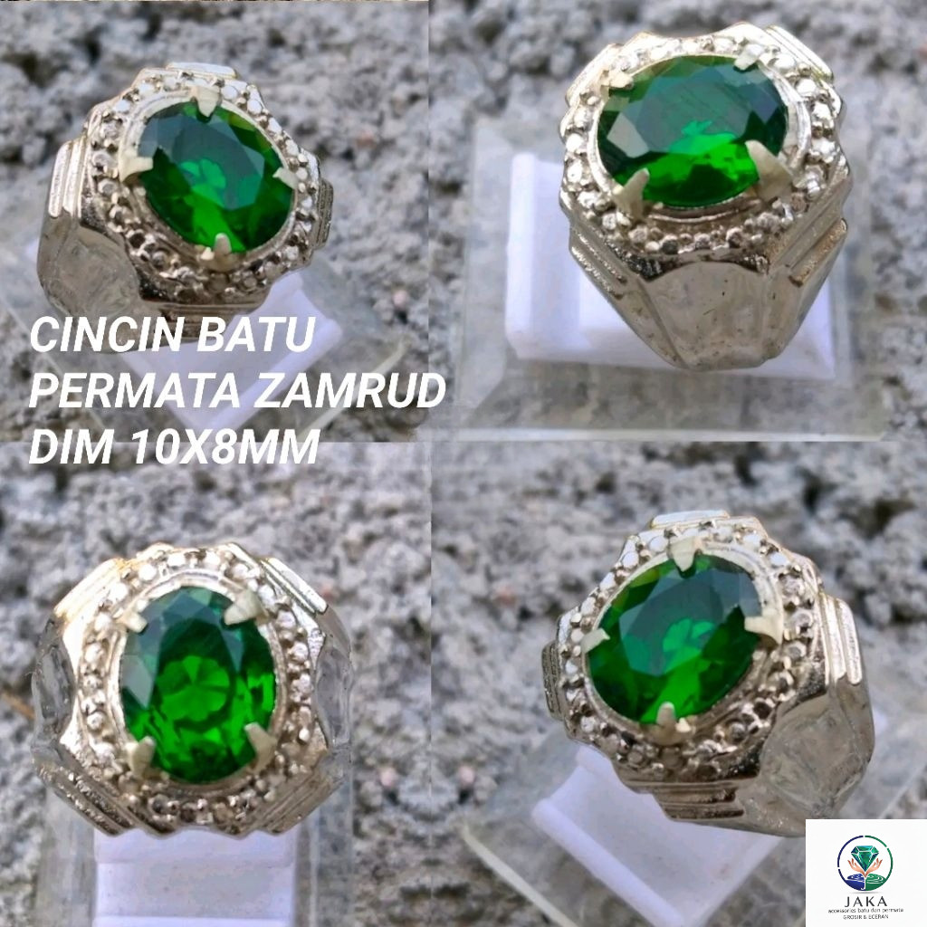 Cincin batu permata zamrud