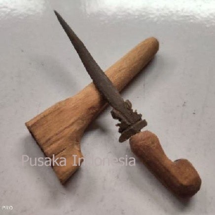 Keris Omyang Jimbe Kecil Antik Murah Dijamin Paling Murah Seindonesia PI8776