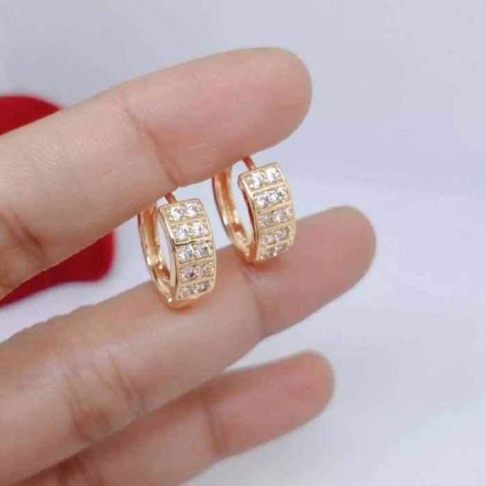Segala Grosir_12 nting Jepit Dua Baris Lapis Emas Perhiasan Wanita Dewasa Dan Remaja Titanium Earrin