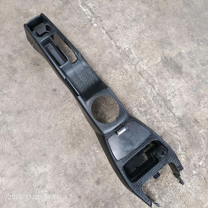 box consol konsol box tengah / cover tuas operan dan handrem bekas mobil Honda Jazz GD3 jaz lama old