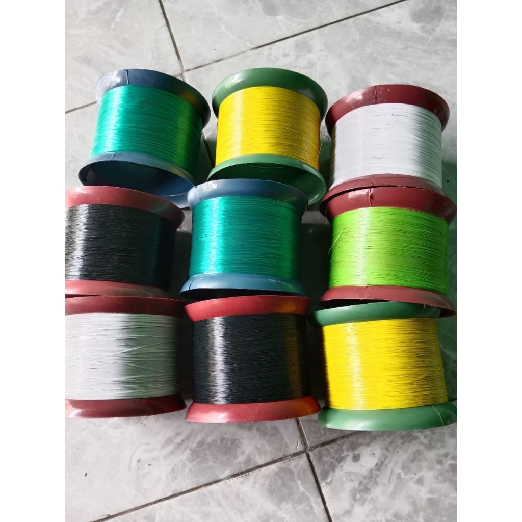 Bladu Kenur Layangan/Gulungan Benang Layangan