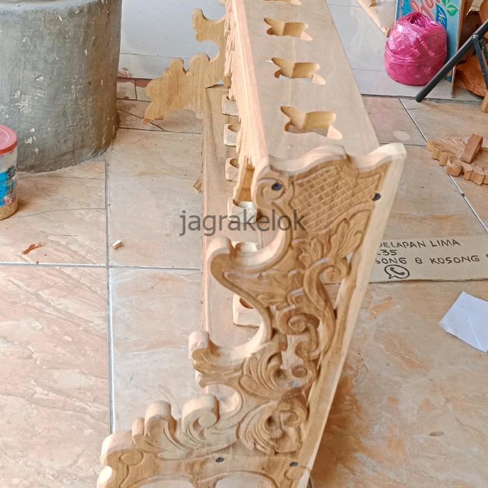 Blawong jakrak keris isi 7 jati mentahan full ukiran minimalis kanan kiri atas bawah seperti di gamb