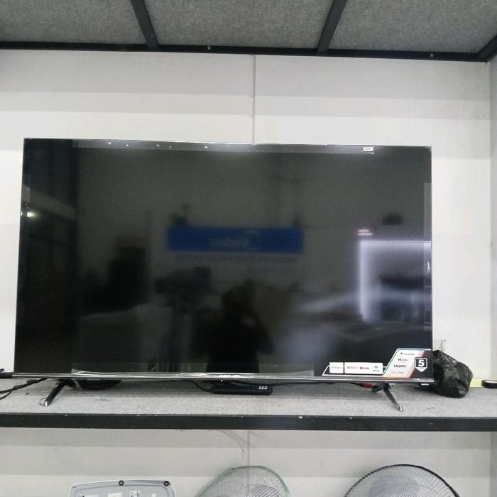 Polytron TV LED 55 Inch PLD 55 UG 5059 dengan Resolusi Tinggi dan Desain Modern