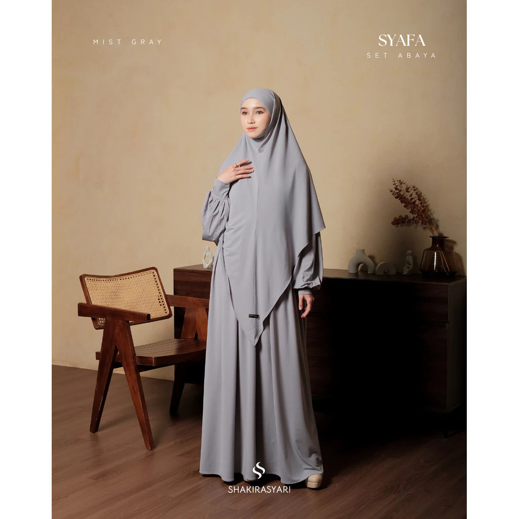 Koleksi Gamis Kasual Bahan Crinkle Uragiri Dotty Unik Dan Simpel Sudah Termasuk Kerudung