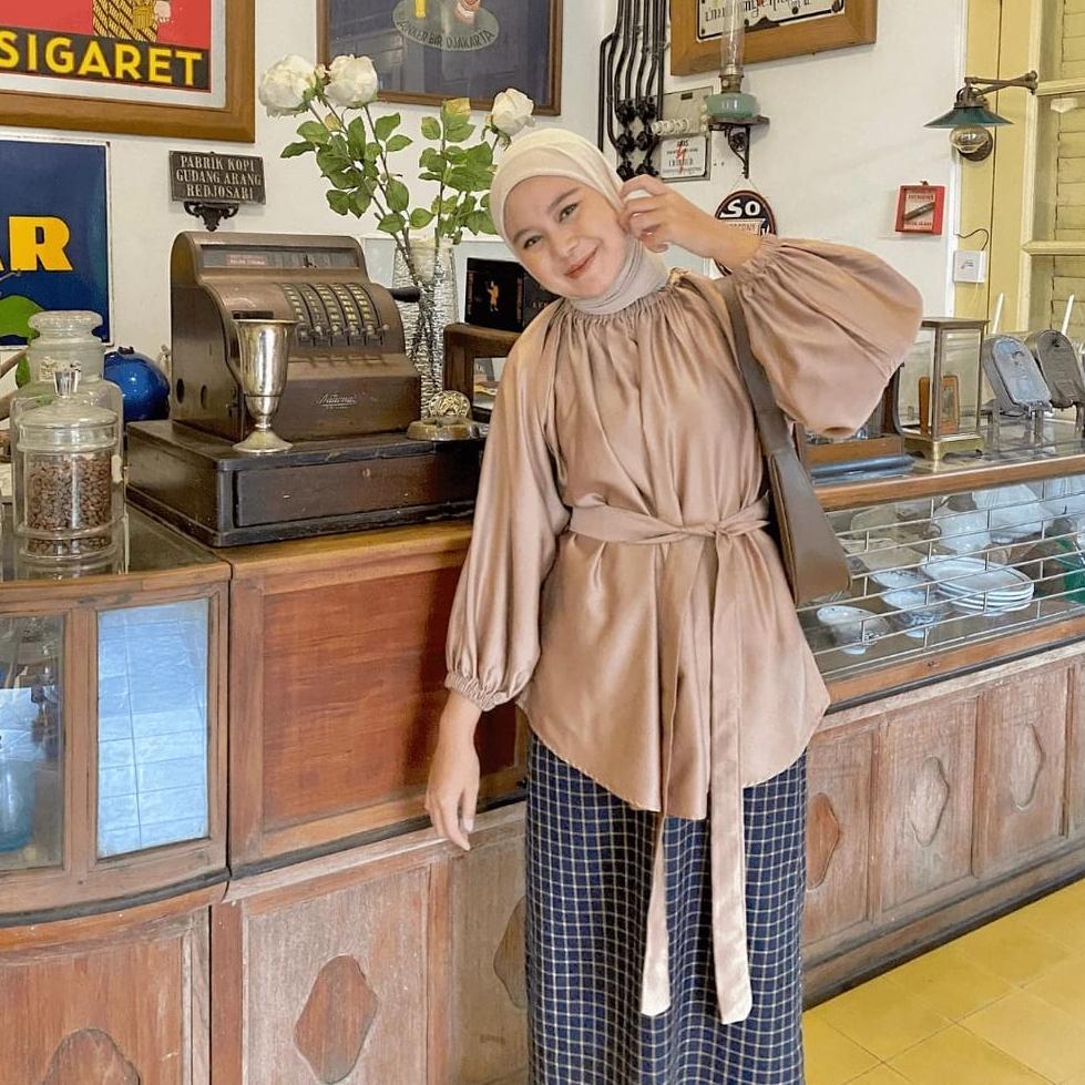 PGS Satin Blouse Premium Ruby Atasan Top Aoura Mutiara