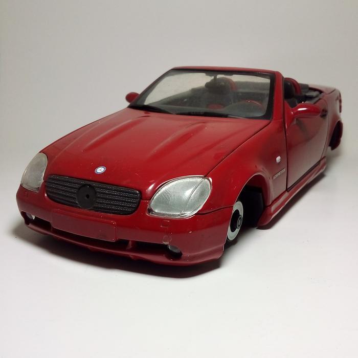 Diecast 1:18 UT Models Mercedes Benz SLK 230 R170  utmodels slk230