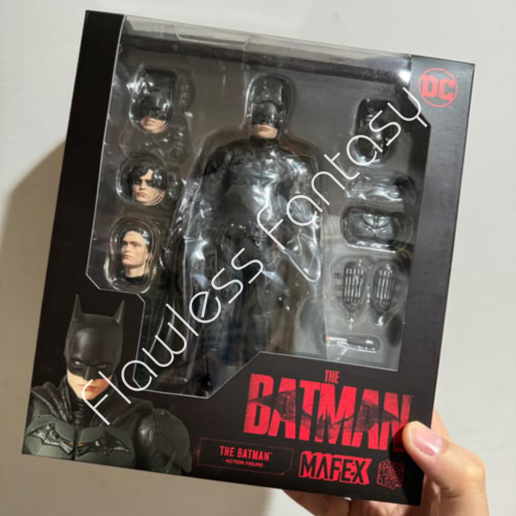 Mafex No 188 The Batman 2022 Bruce Wayne Robert Pattinson Movie Action Figure