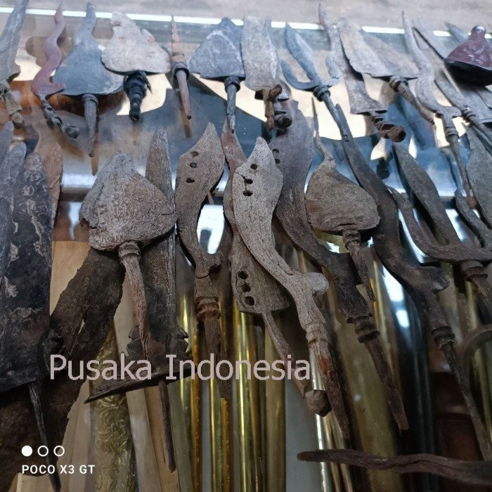 Pusaka sepuh trisula banyak angrem kujang tombuk KJM1122 Dijamin Paling Murah Seindonesia PI7867