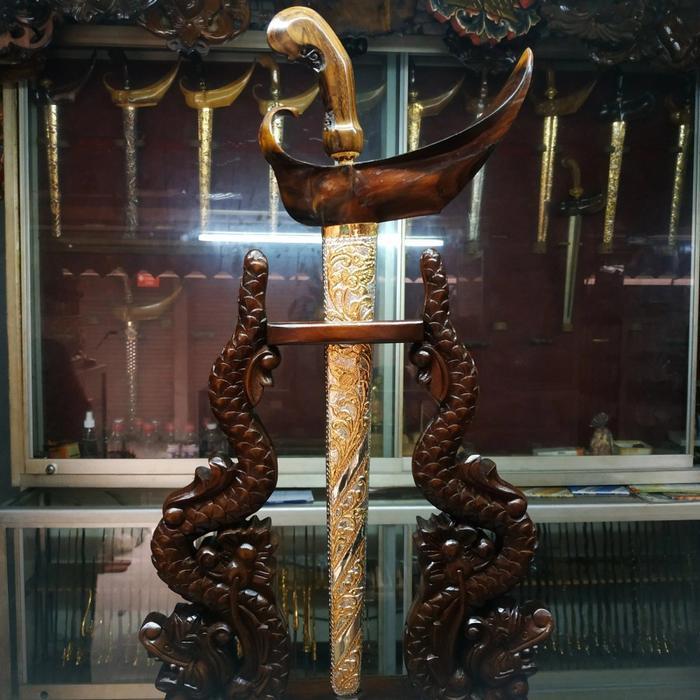 Set Warangka Keris Ladrang Surakarta Kayu Sono Keling Berkarakter