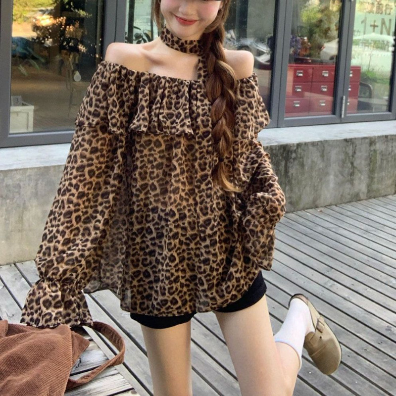 Cute Hot Label Blus off-shoulder motif leopard retro dengan pita yang menjuntai
