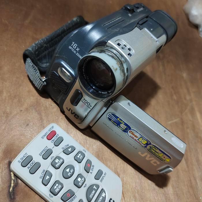 bekas rusak mini DV jvc handycam digital video camera gr-d53ag BEST