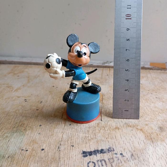 figure kartun Mickey mouse west Germany Dcast