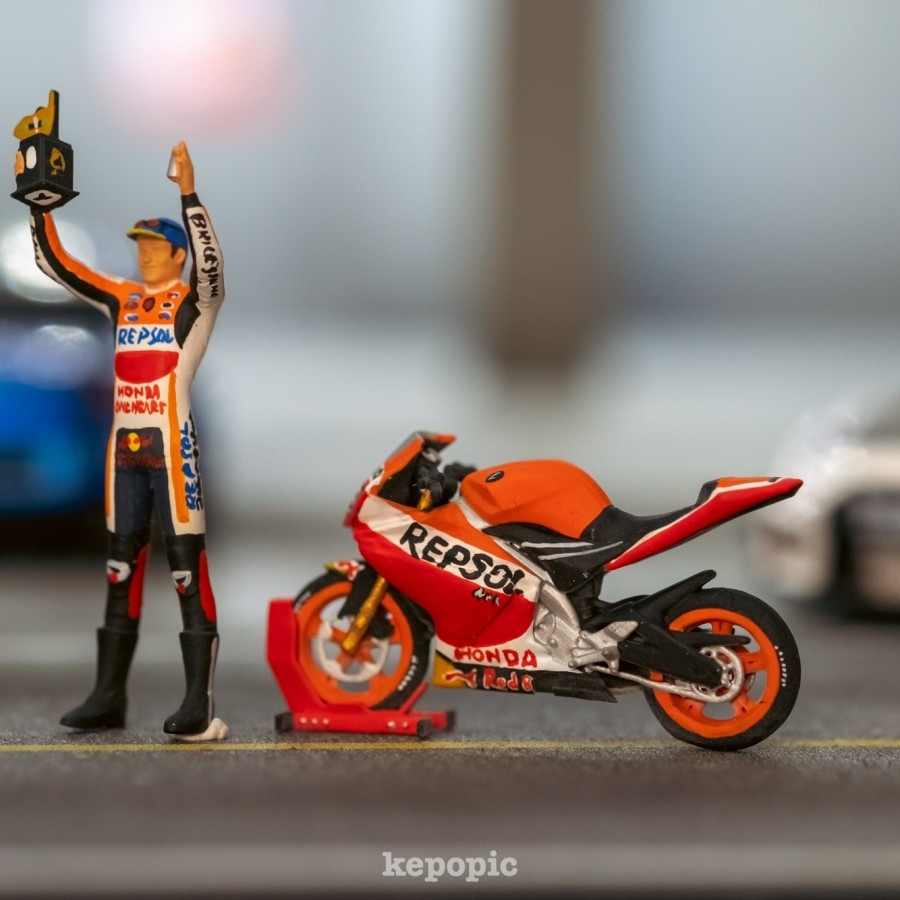 Figure moto gp marquez skala 1/64 custom miniature KS172 - Marquez  ES5