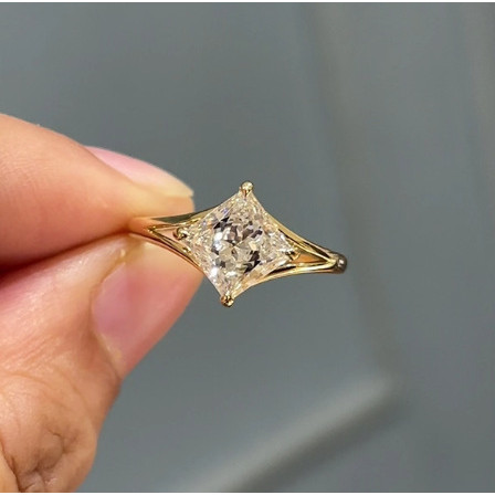 Cincin berbentuk oval warna emas satin gaya klasik Italia cincin pernikahan mewah dengan imitasi ber