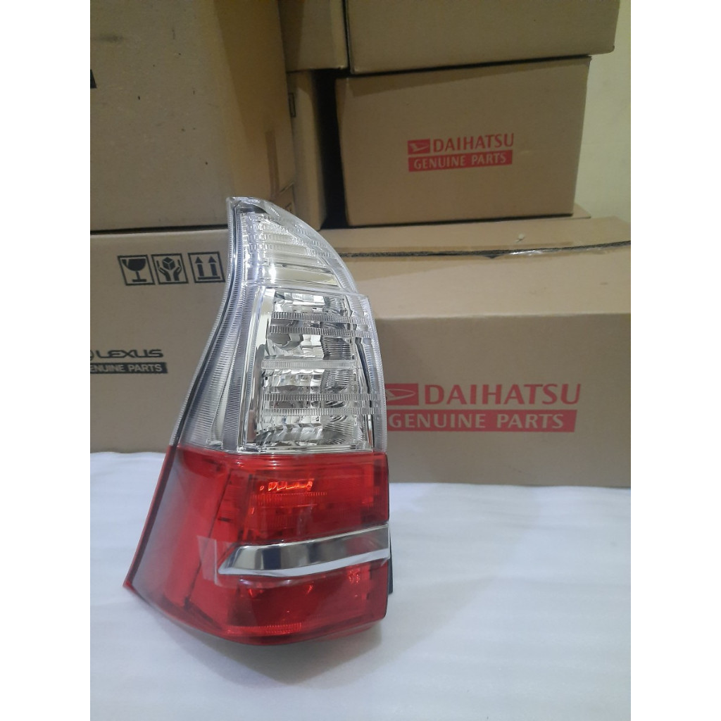 stoplamp / lampu belakang toyota avanza daihatsu xenia 2019 2020 ori