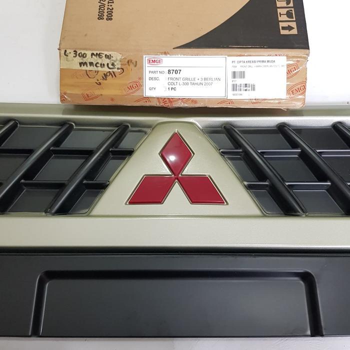 Front Grille Gril Grill Rambang Emblem Set Mitsubishi L300 Diesel EMGI Presisi